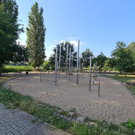Die Ferienwohnung "Am Kietz" Schwedt Kültér fotó